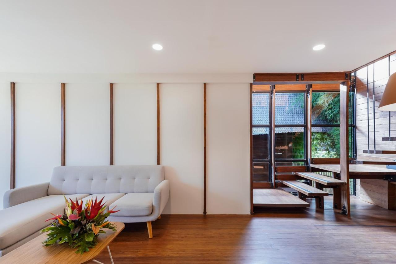 Atra Bambulogy Villa By Bambulogy Resort Kerobokan  Exterior photo