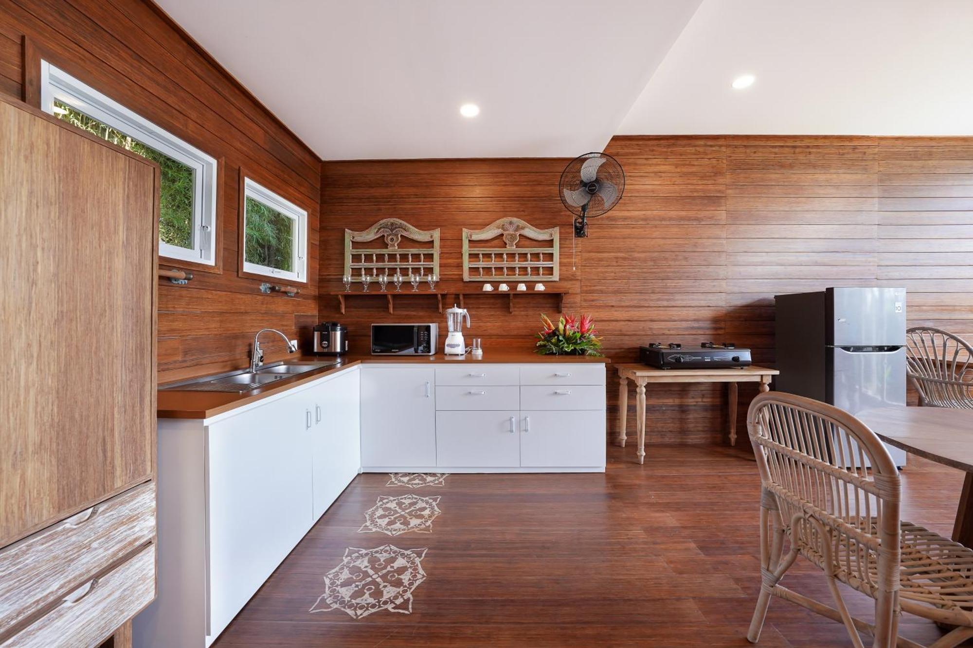 Atra Bambulogy Villa By Bambulogy Resort Kerobokan  Exterior photo